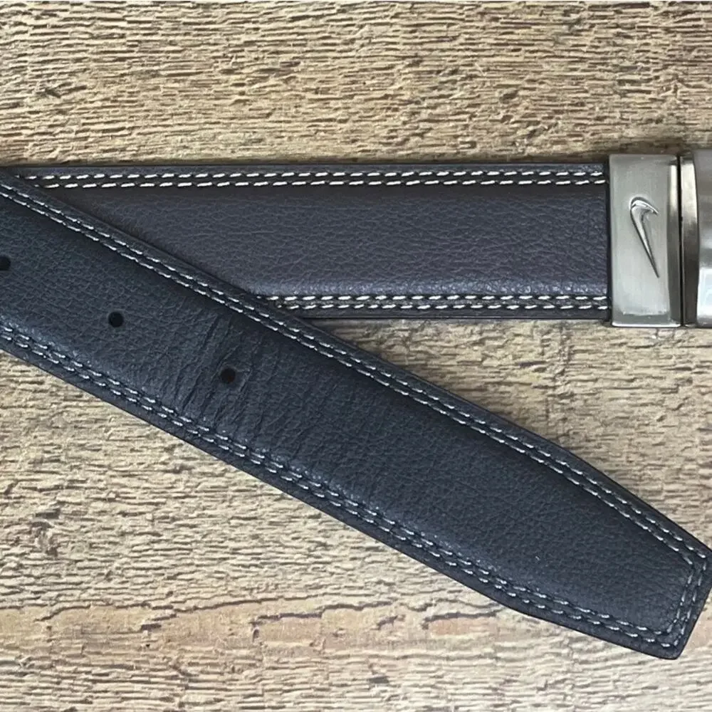 Nike Brown Black Reversible Leather Belt Silver Buckle Size 38